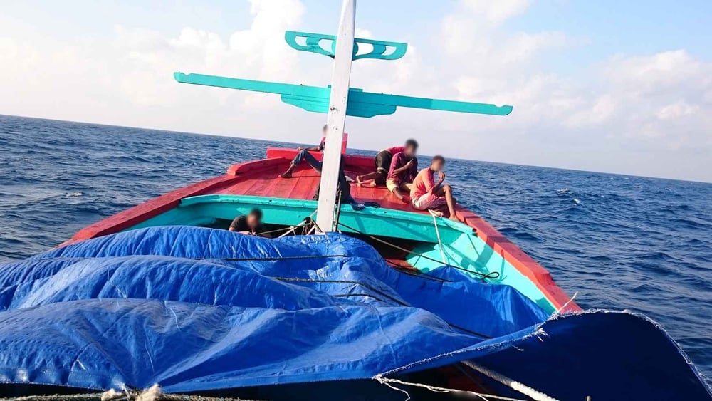 Asylsuchende auf einem Boot, kurz bevor dieses von der australischen Küstenwache aufgebracht und weggeschickt wurde. © Amnesty International