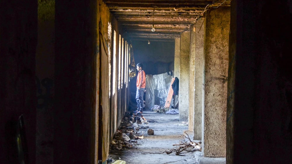 Flüchtling in Bihać, Bosnien-Herzegowina, 09. September 2018: Tausende von Flüchtlingen, Migrantinnen und Migranten stecken unter prekären Lebensbedingungen an der geschlossenen Grenze zwischen Bosnien und Kroatien fest. ©  Ajdin Kamber / shutterstock.com