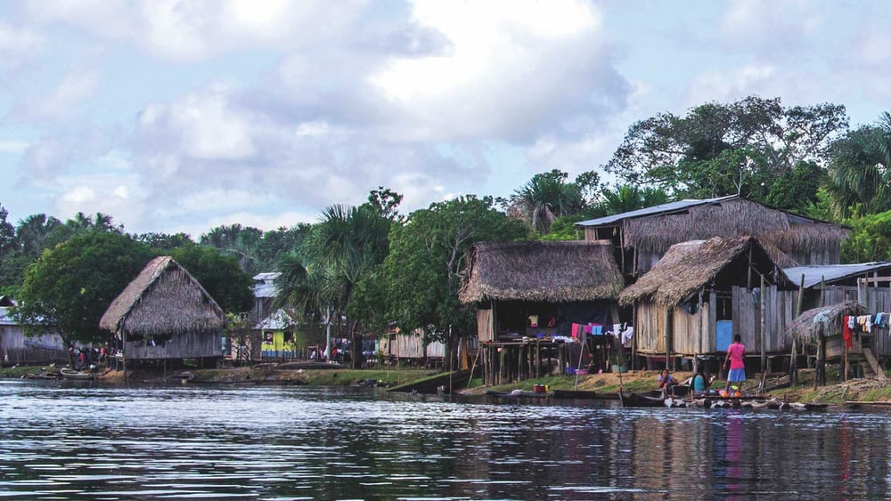 Bei der indigenen Gemeinschaft von Cuninico © Amnesty International  / Kat Goicochea