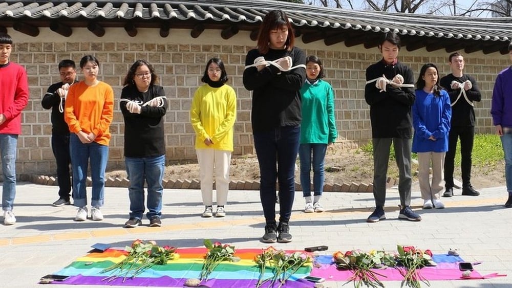 Protestaktion in Korea gegen die Verfolgung von LGBTI in Tschetschenien © Amnesty International Korea