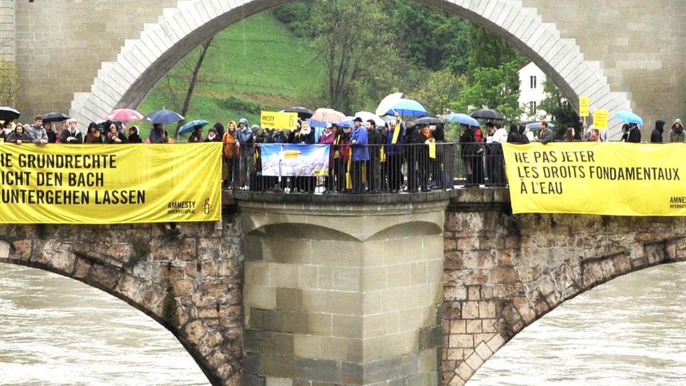 Die SVP-Initiative richtet sich direkt gegen die Europäische Menschenrechtskonvention, der beste Schutz der Grundrechte in der Schweiz © Amnesty International