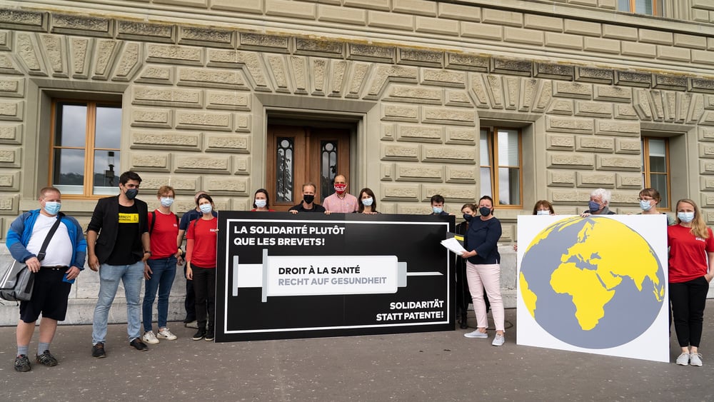 Fast 90 Prozent der weltweit verabreichten Impfstoffe wurden in G20-Ländern verabreicht, während die ärmsten Länder bislang nur 0,3 Prozent der verfügbaren Impfstoffe erhielten ©Amnesty