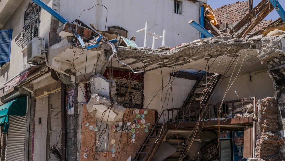Zerstörtes Haus in Sur. © Guy Martin/Panos