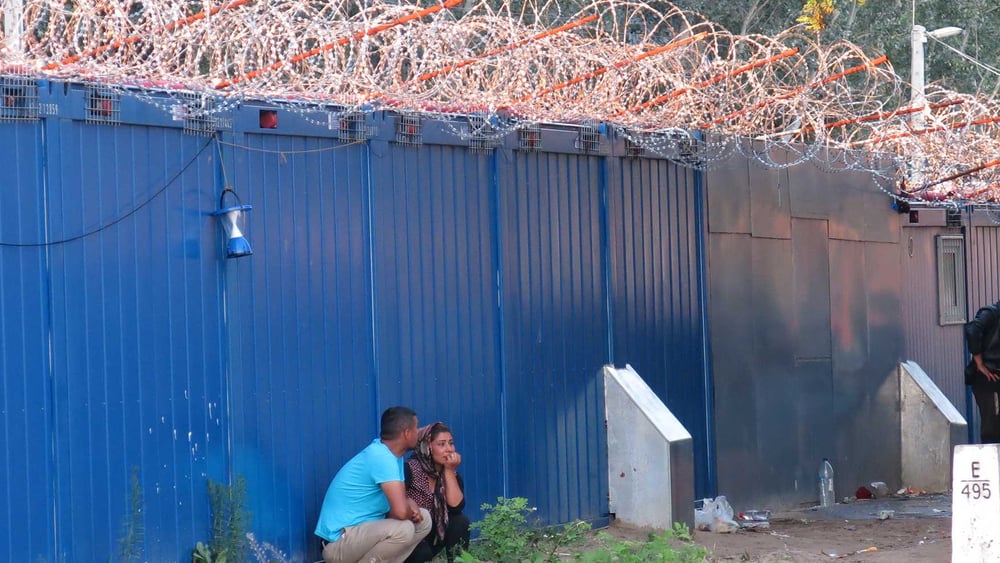 Viele Asylsuchende, die nach Ungarn gelangten, werden nach Serbien zurückgeschickt oder illegal in Flüchtlingslagern festgehalten. © Amnesty International