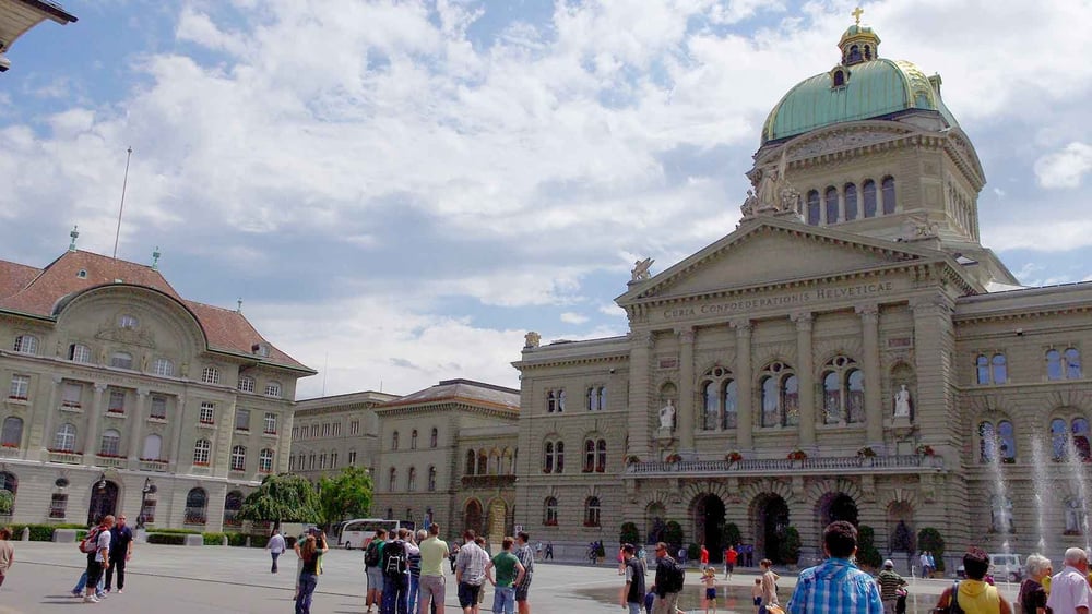 Möchten Sie die Herstellung von Atombomben mitfinanzieren? Die Schweizer Grossbanken und die Nationalbank tun dies für Sie. © Traumrune / Wikimedia Commons