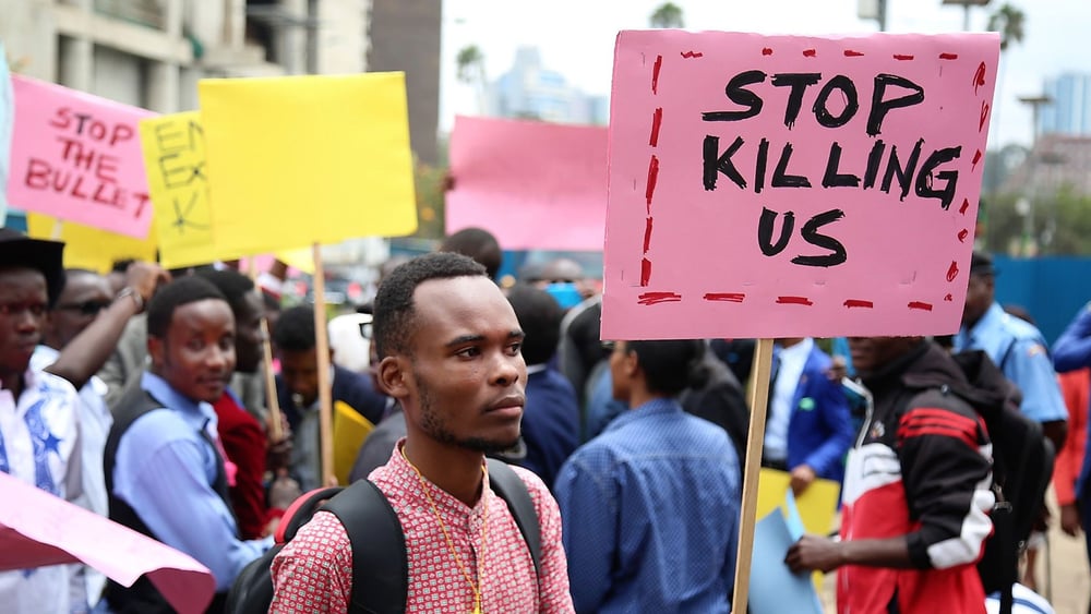 Protest gegen Polizeigewalt: Studierende demonstrieren nach der Ermordung eines Mitstudenten. Nairobi, März 2018. © Amnesty International