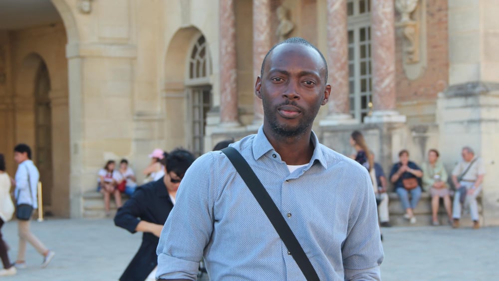 Yves Makwambala hat seine Heimat verlassen müssen, ist aber immer noch aktiv für die dortige Demokratiebewegung. © zvg