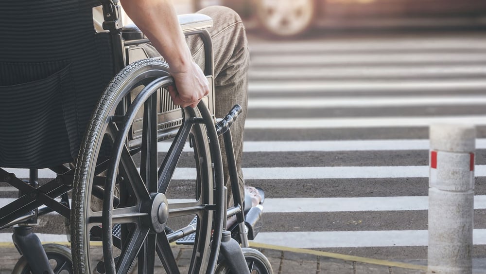 Es gibt zu viele Hindernisse, die die Bewegungsfreiheit einschränken. © istock / natanphat