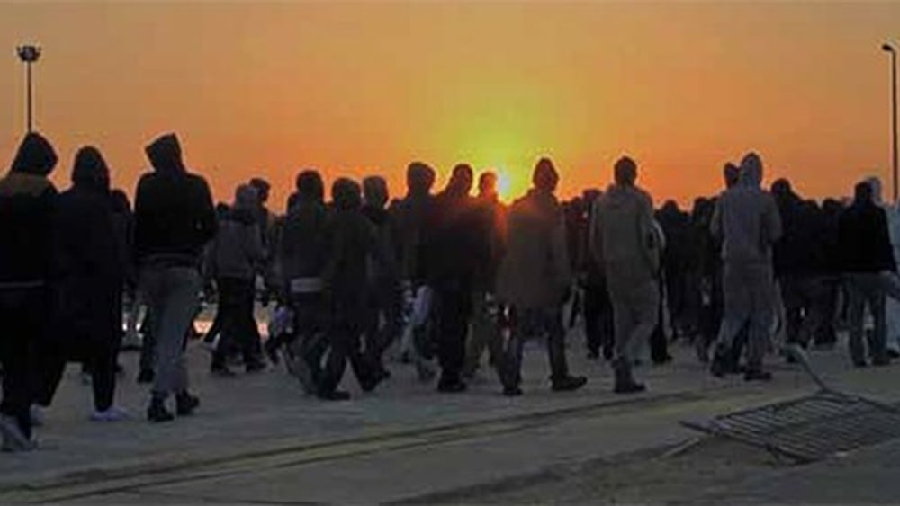 Port d’Augusta en Sicile, août 2014. Débarquement de migrant·e·s et de requérant·e·s d’asile africain·e·s sauvé·e·s des eaux en Méditerranée centrale par la marine italienne. © AI