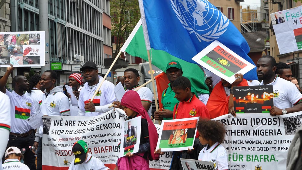 Les massacres contre les peuples indigènes du Biafra commis entre 1966 et 1970 ont fait entre deux et trois millions de victimes mortes de faim, torturées ou brûlées vives. © Tharcisse Semana