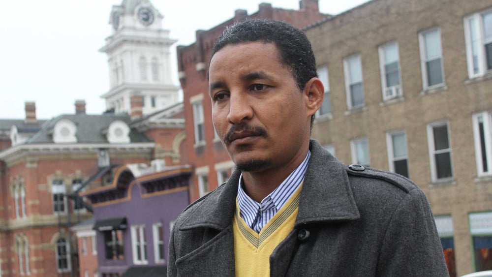 «Si nous ne parlons pas des journalistes érythréens emprisonnés, personne ne le fera. Si nous restons silencieux, ils seront oubliés», explique Abraham T. Zere fondateur de PEN Eritrea. © Yonatan Tewelde