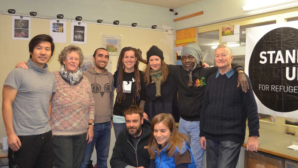 Stand up for Refugees compte une dizaine de bénévoles réguliers, notamment des retraité·e·s et des requérant·e·s d'asile. © Amandine Thévenon