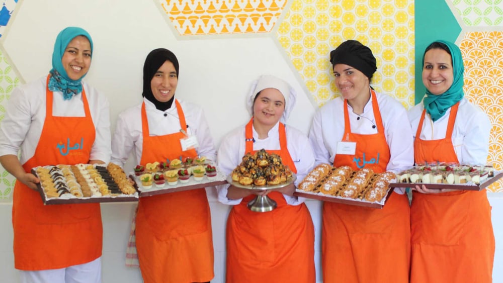 L’association «Amal pour les arts culinaires en faveur des femmes nécessiteuses» a formé 240 femmes dans la précarité. 86% d’entre elles ont ensuite pu trouver du travail. © DR