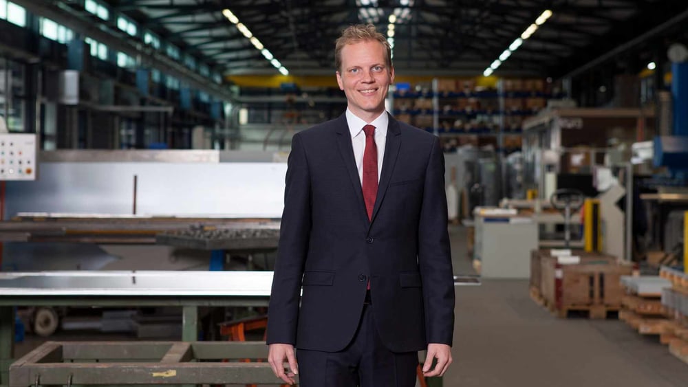 Samuel Schweizer est à la tête d’Ernst Schweizer AG, une entreprise familiale qui fabrique des boîtes aux lettres. ©DR