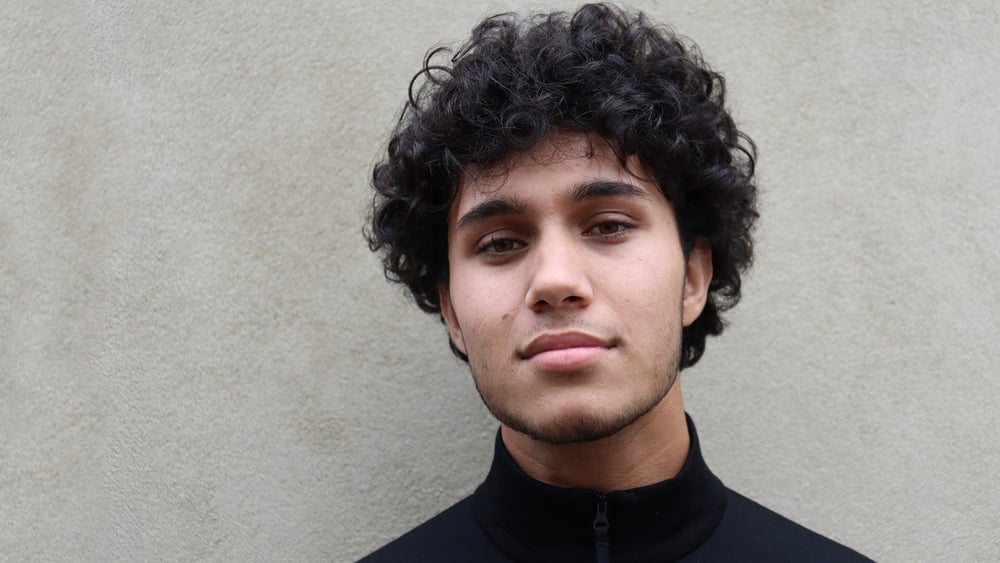 Sejad Haqyar peut enfin souffler depuis qu’il a posé ses valises en Suisse. © Mélissa Riffaut