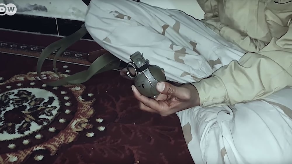 Un reportage de la chaîne Deutsche Welle indique que des armes occidentales, y compris des grenades à main de fabrication suisse, ont atterri aux mains de milices impliquées dans le conflit au Yémen via les Émirats arabes unis.  © Deutsche Welle