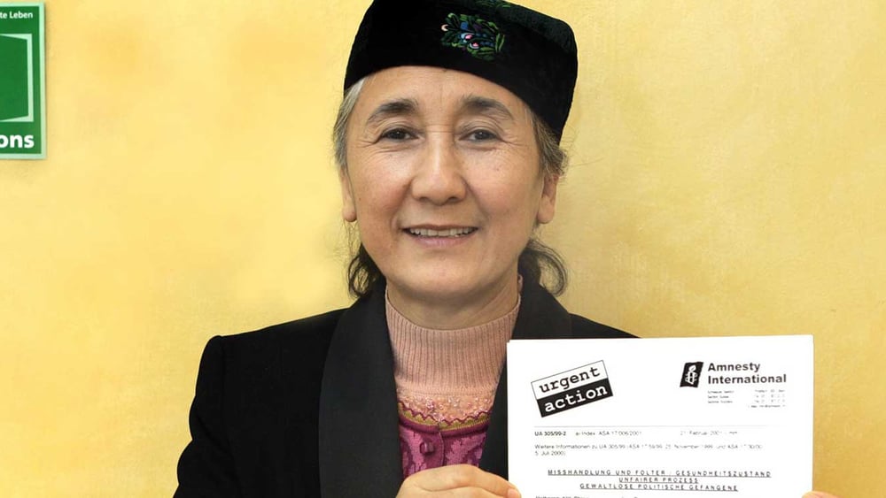 Grâce aux milliers de lettres, écrites par les membres d’Amnesty, les conditions de détention de Rebiya Kadeer se sont améliorées. © Stephan Anderegg