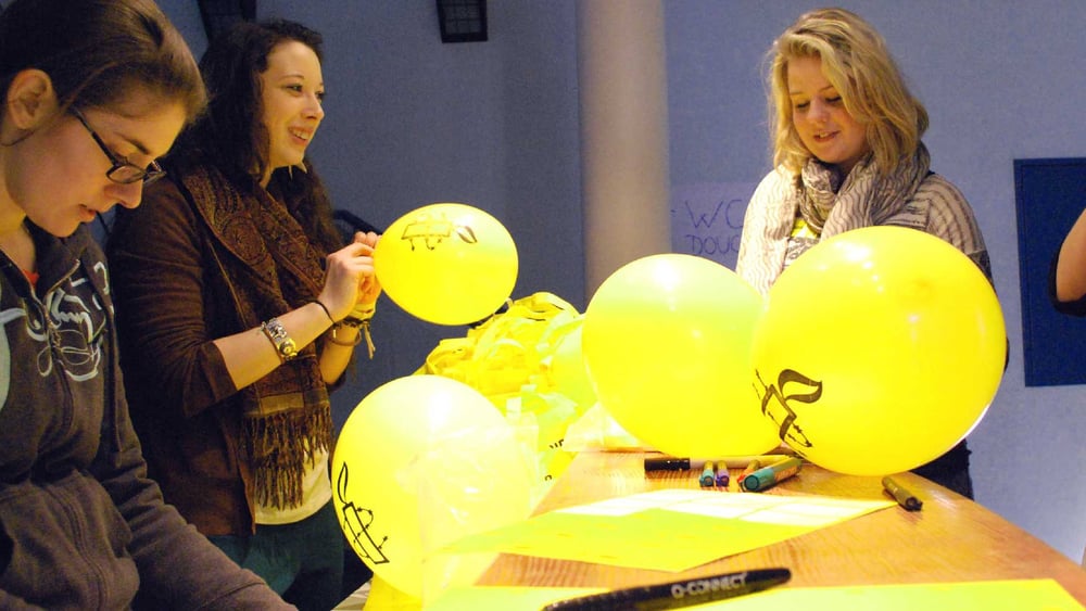 Bénévoles d'Amnesty lors du «Youth Action Day». © Amnesty International