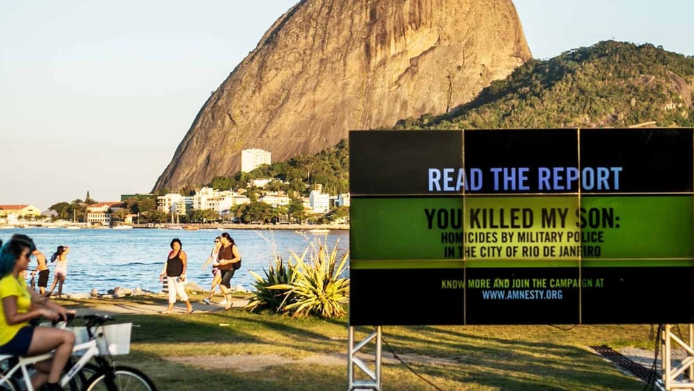 Action lors de la publication du rapport d'Amnesty: «You killed my son - Homicides by military police in the city of Rio de Janeiro» © Thiago Dezan/ Amnistia Internacional Brasil