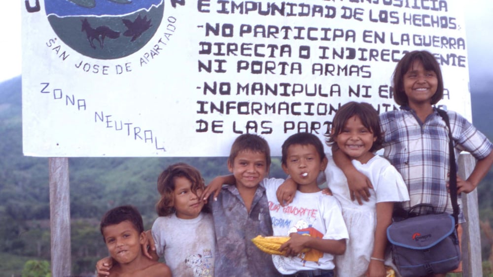 Des enfants de la communauté de paix de San José de Apartadó, Colombie. © Droits réservés