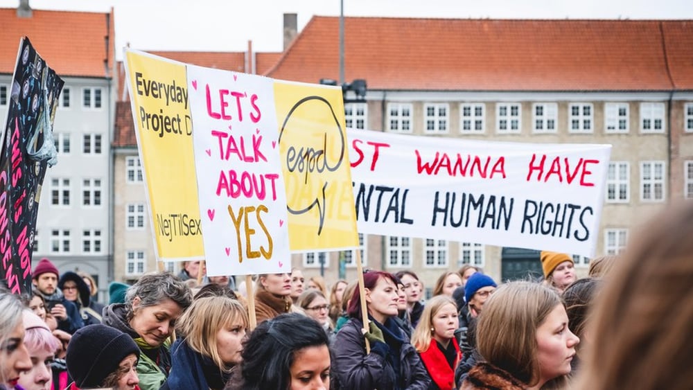 Depuis 2018 déjà, les Danoises et Danois protestent contre la définition actuelle du viol dans le code pénal, qui fait fit de la notion de consentement. ©Jonas Persson