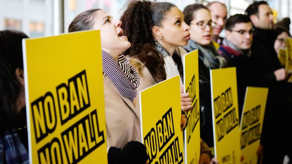 Action d'Amnesty contre le premier décret anti-musulmans du président Donald Trumps. © Amnesty USA