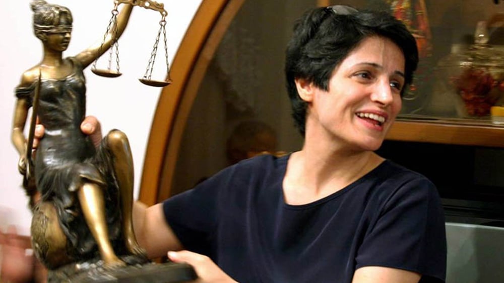 Nasrin Sotoudeh, éminente avocate iranienne et défenseure des droits humains, condamnée à 38 ans de prison et 148 coups de fouets. © Private