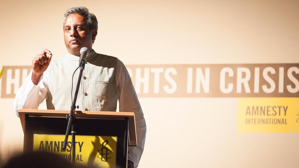 «Nos craintes concernant la sécurité de la population civile étaient bien fondées. Des milliers de civils ont été tués et blessés, notamment dans le cadre d’attaques illégales», a déclaré Salil Shetty.  © Karen Veldkamp