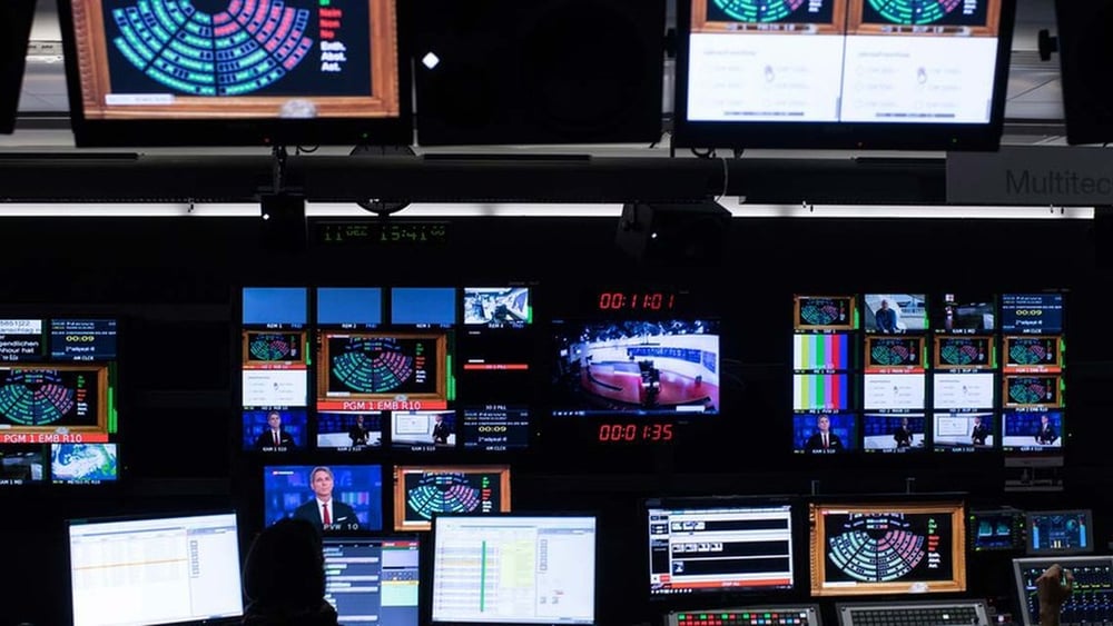 Salle de contrôle de la Radio Télévision suisse (RTS) © ENNIO LEANZA / Keystone