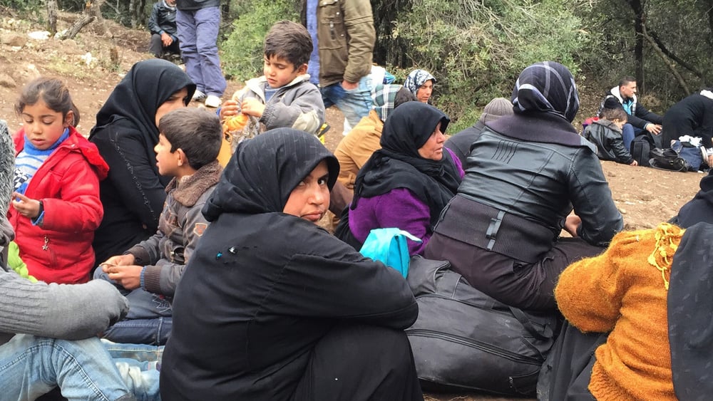 L’afflux le plus récent de réfugiés syriens à la frontière turque montre encore que l’Union européenne (UE) et d’autres pays doivent établir un programme de réinstallation depuis la Turquie, qui accueille déjà plus de 2,6 millions de réfugiés syriens, plus qu’aucun autre pays. © Amnesty International/Lindsey Snell