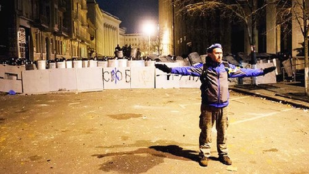 La justice pour les victimes des manifestations – homicides, blessures, actes de torture – ne progresse guère, ce qui expose une nouvelle fois les graves défaillances du système pénal ukrainien. © Amnesty International