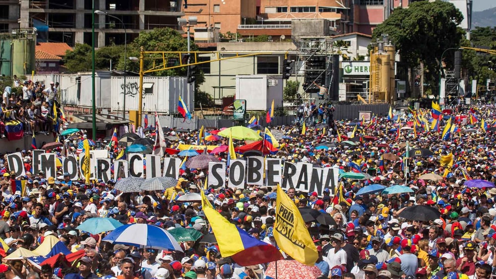 Manifestation contre la politique de Nicolás Maduro, fèvrier 2019. © Ruben Alfonzo/shutterstock