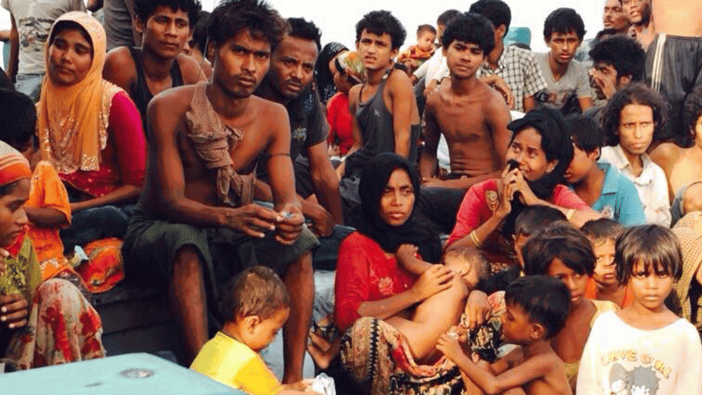 En mai 2015, des milliers de personnes originaires du Myanmar et du Bangladesh ont été victimes de violations perpétrées par les équipages de bateaux naviguant dans le golfe du Bengale et la mer d’Andaman. © Thapanee Ietsrichai