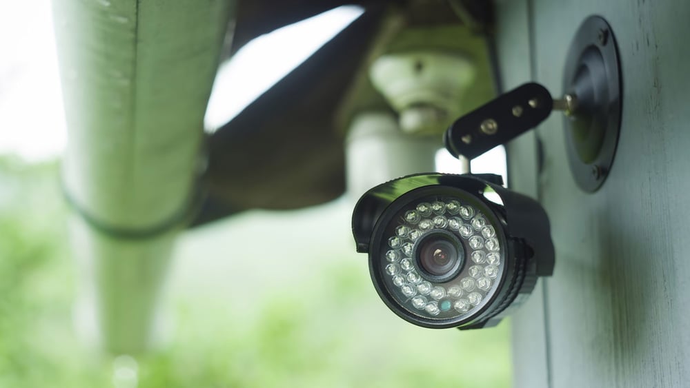 La police du canton d'Argovie pratique actuellement la vidéosurveillance en temps réel de l'ensemble de l'espace public. © Ioan Panaite / shutterstock.com