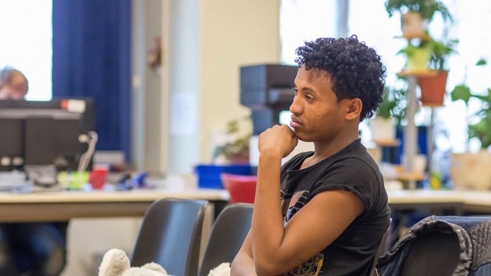 Centinaia di casi di richiedenti asilo eritrei saranno riesaminati per determinare se un rimpatrio è esigibile. Amnesty si oppone ai rinvii poiché numerose violazioni dei diritti umani continuano ad avvenire in Eritrea.  © Keystone