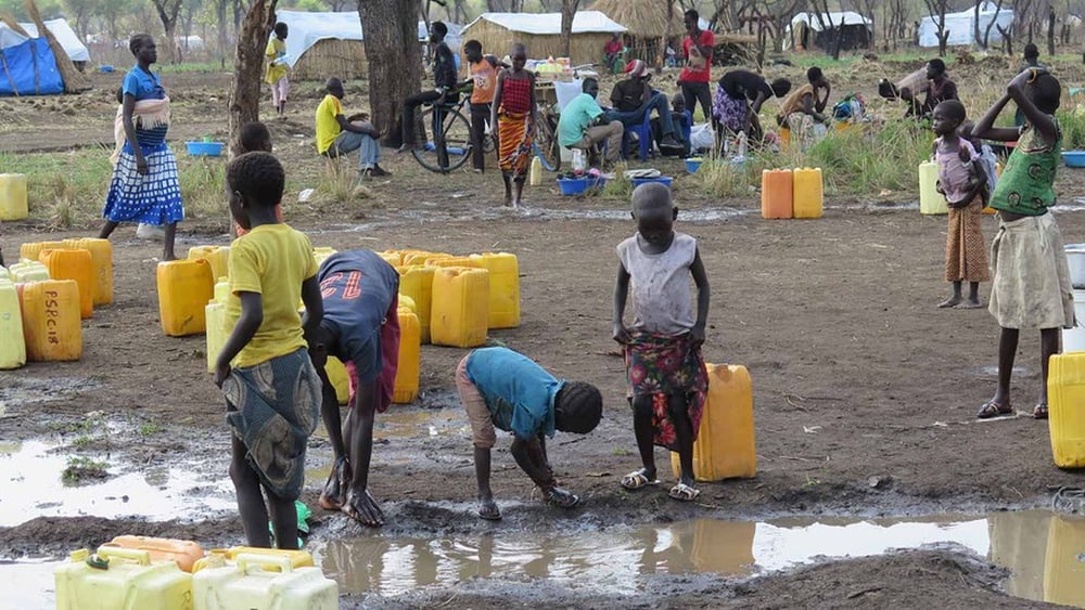L'accesso all'acqua è un problema importante per i rifugiati provenienti dal Sud Sudan accolti dall'Uganda. © Amnesty International