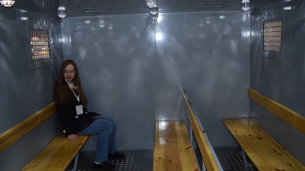 Visita a un vagone usato per il trasporto dei detenuti© Tverskoi Vagonostroitelny Zavod