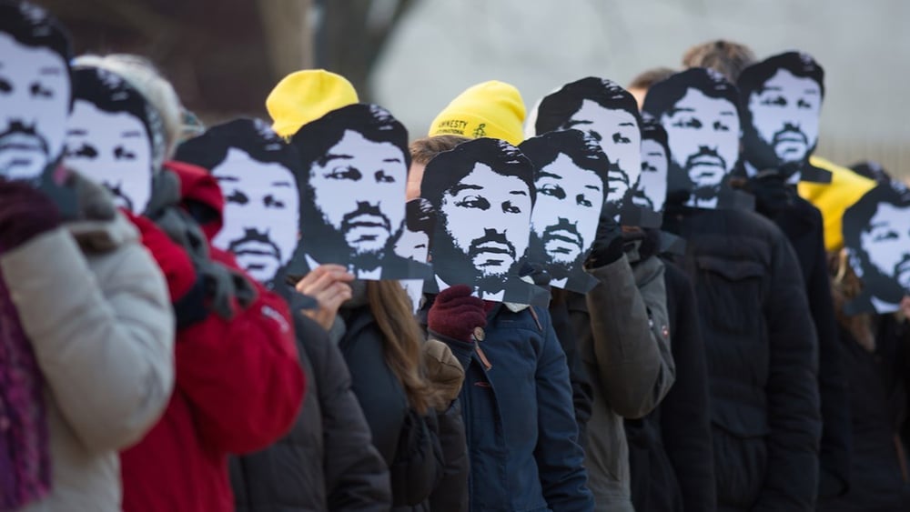 Una delle tante azioni a sostegno di Taner Kiliç, qui a Berlino, il 7 febbraio 2018. ©Amnesty International/photo: Jarek Godlewski