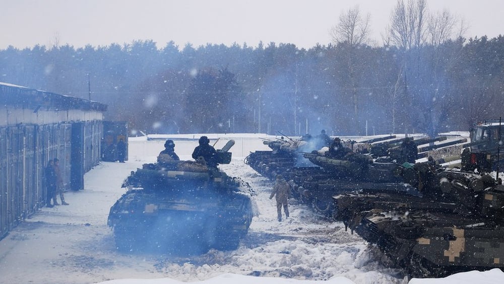 Panzer nelle vicinanze di Charkiw, Ucraina. © shutterstock