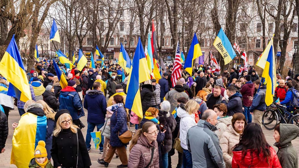 Odessa, 20 febbraio 2022: una manifestazione contro l'invasione russa, in quel momento solo una minaccia. © Olga Soloviova | Dreamstime.com