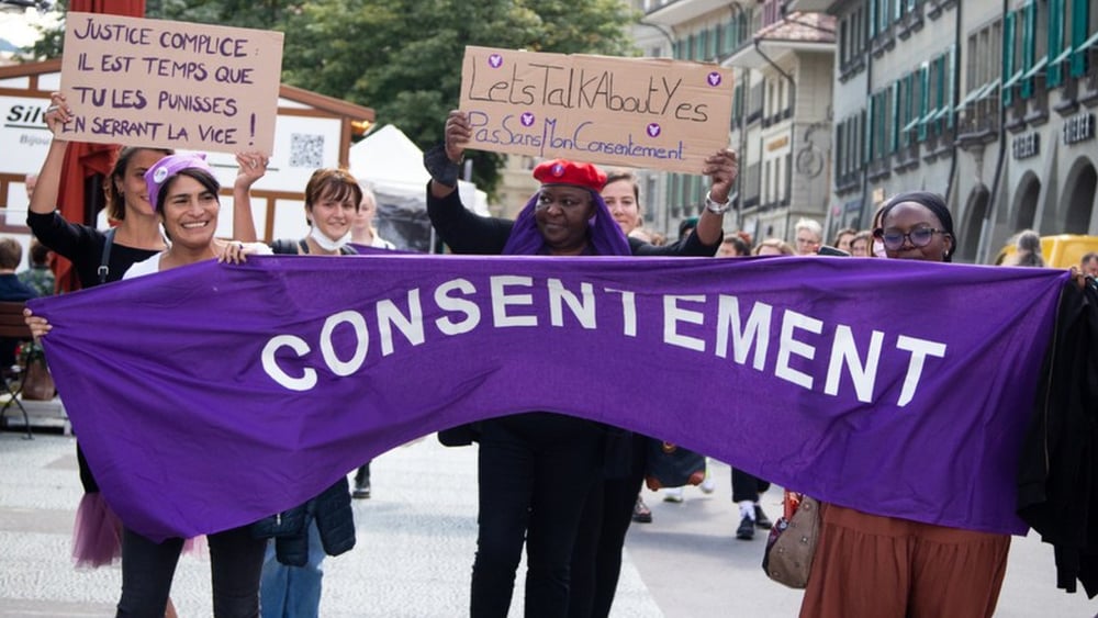 31 agosto 2021, azione a Berna in favore dell'introduzione del consenso nel Codice penale in materia di reati sessuali © Amnesty Svizzera