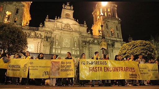 L’enquête menée par les autorités mexicaines sur la disparition de 43 étudiants est sérieusement mise en doute par de nouvelles expertises médicolégales. © Amnistia Internacional México/Alonso Garibay