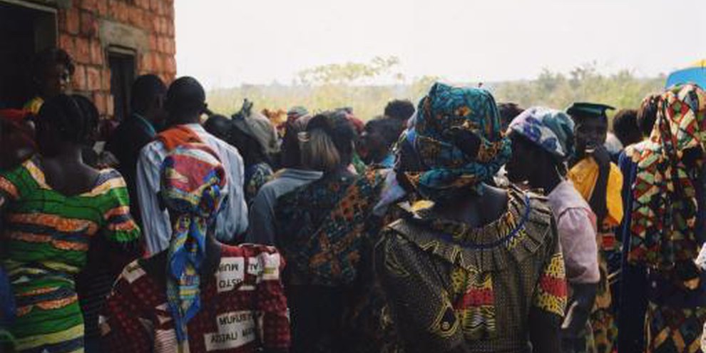 Vergewaltigungsopfer treffen AI-Delegierte in Kindu © AI