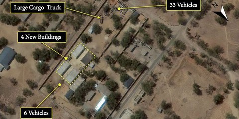 Satellitenbilder vom Februar 2016 zeigen neu gebaute Zellen, wie von Augenzeugen beschrieben. © 2016 DigitalGlobe