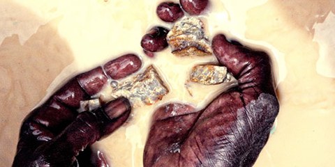 Der Osten Senegals ist reich an Gold, was zahlreiche Bergbauunternehmen anzieht.© Laeila Adjovi