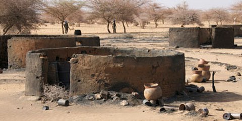 Die sudanesische Armee brannte das Dorf Tangrara nieder. April 2011. © Privat