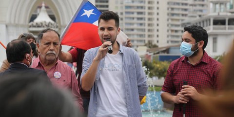 Am 8. November 2019 hatte Gustavo Gática an einem Protest gegen die zunehmende Ungleichheit in Chile teilgenommen. Die Polizei löste die Demo mit Gewalt auf, indem sie mit schrotgeladenen Flinten in die Menge schoss. Zahlreiche Menschen erlitten verheerende Verletzungen und verloren - wie Gustavo Gática - das Augenlicht. © Privat