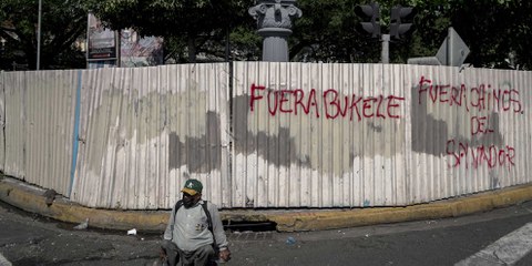 Graffiti gegen  Präsident Bukele in San Salvador, Januar 2022. © IMAGO / ZUMA Wire