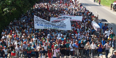 Rurale Gemeinschaften an einer nationalen Kundgebung in Cali, 2008 © ONIC