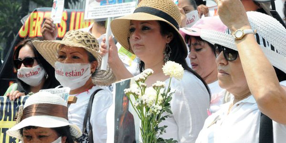 Mütter von Verschwundenen demonstrieren in Mexiko City, Mai 2013 © Amnesty International (Photo: Ricardo Ramírez Arriola) 